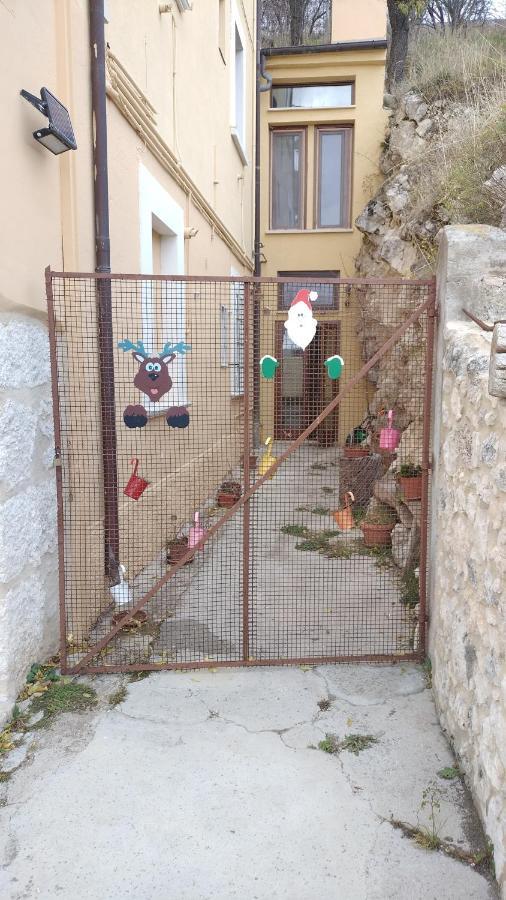 B&B Nonno Severino Santo Stefano Di Sessanio Esterno foto